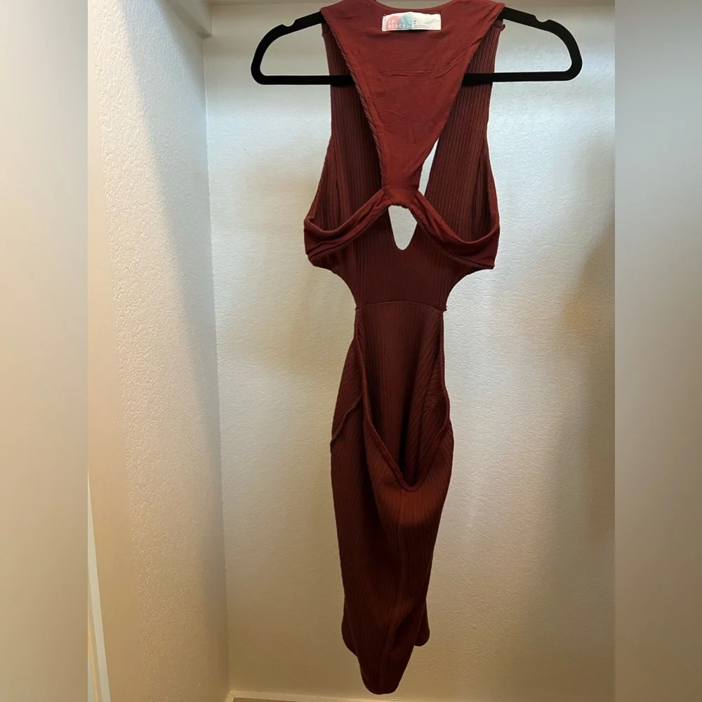 Free People beach cut out midi dress - Picture 6 of 8